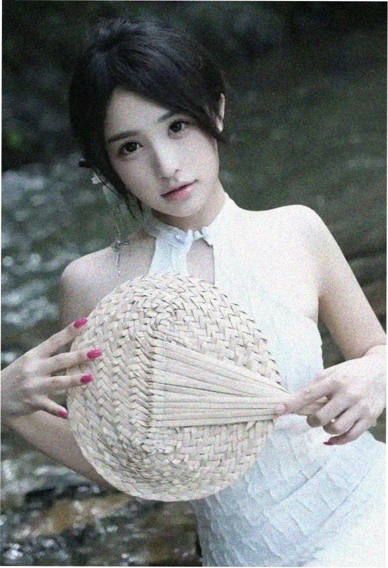 八戒影院在线观看 暗涌之城 剧集海报